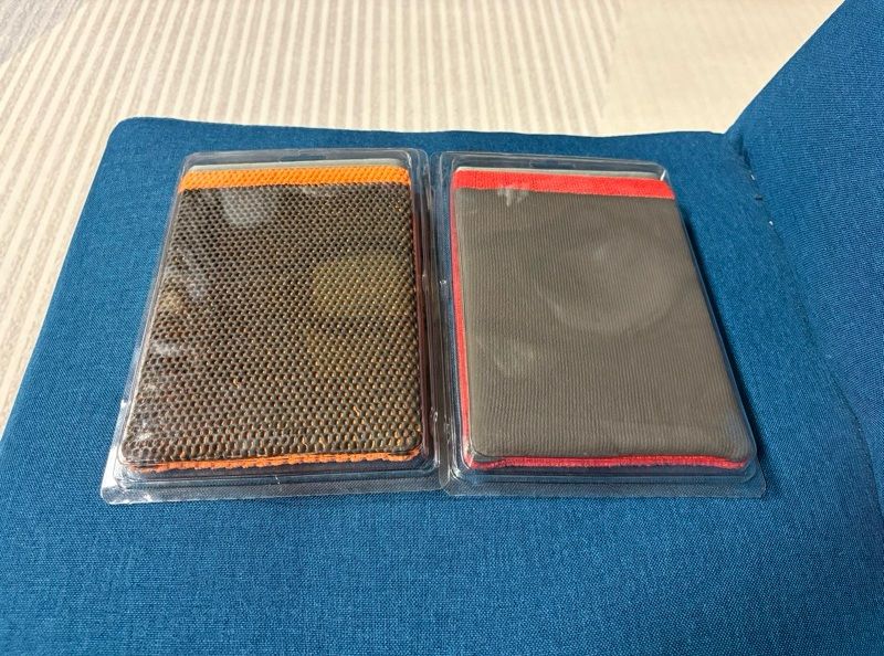 磁土手套 Clay Gloves for Dark-colored Car